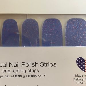 Color Street Nail Strips - Anything Froze